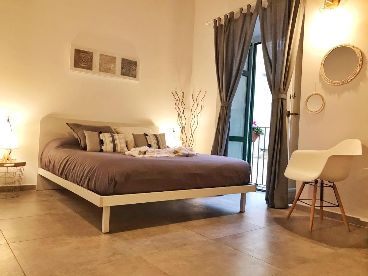B&B Salerno In Centro Eksteriør bilde